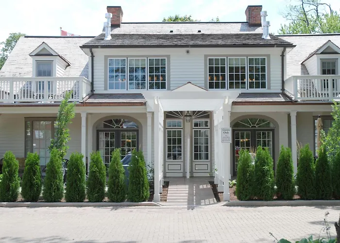 124 On Queen Hotel & Spa